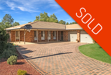 17 Willaroo St, Coleambally (SOLD)